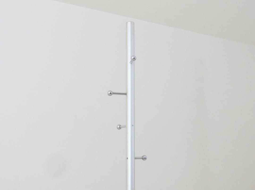 スペイン Mobles114 ミラク コートハンガー ミニマル ポストモダン ①