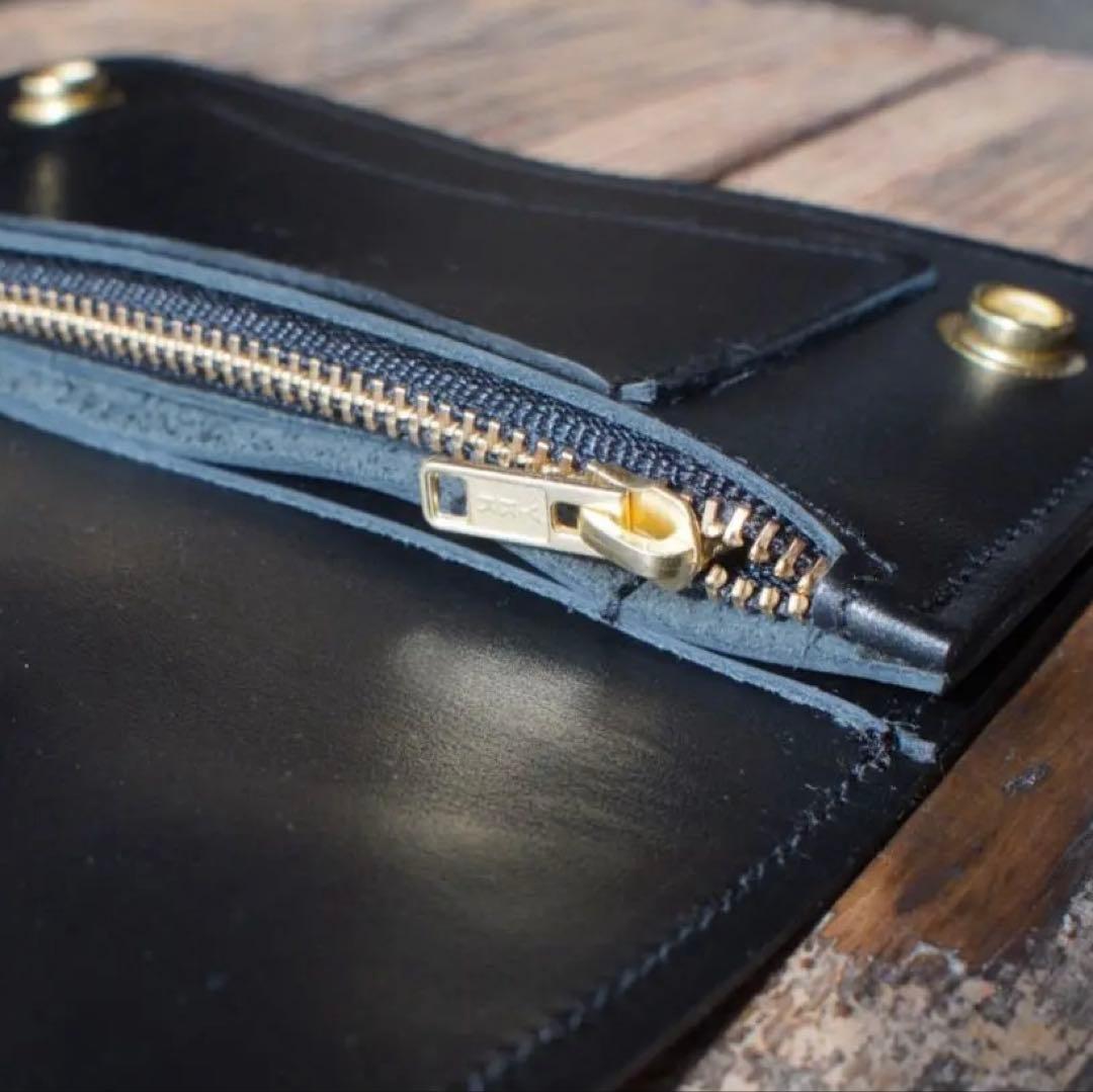 【週末セール開催中】 トラッカーウォレット ミドル 栃木レザー 2層 ブラス