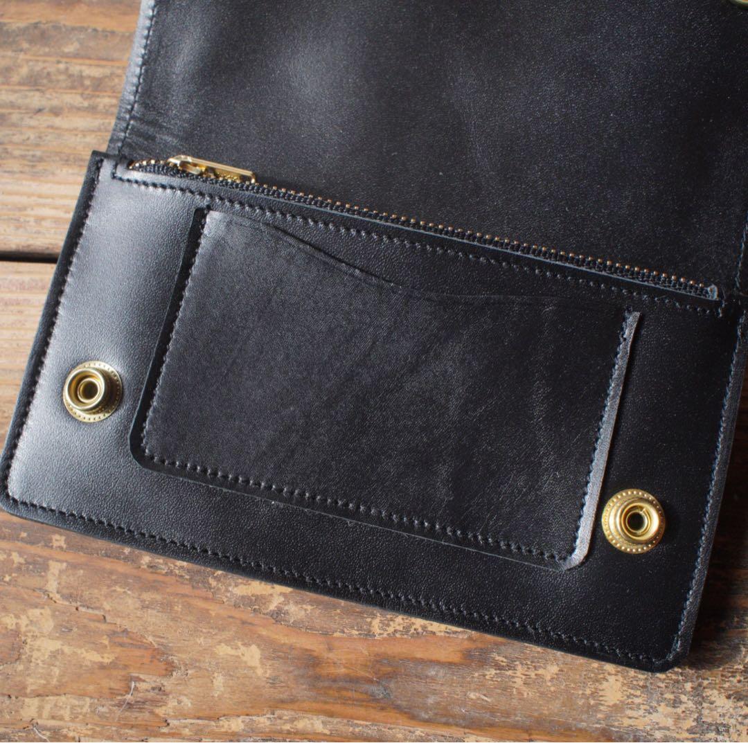 【週末セール開催中】 トラッカーウォレット ミドル 栃木レザー 2層 ブラス