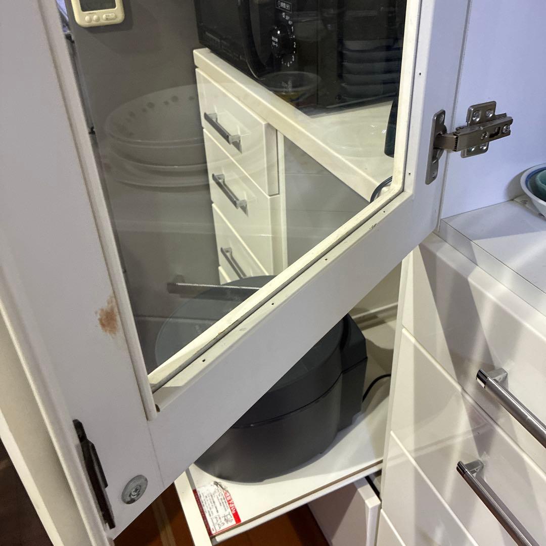 ニトリ ハイタイプ　 白　キッチンキャビネット ガラス　食器棚　キッチンボード