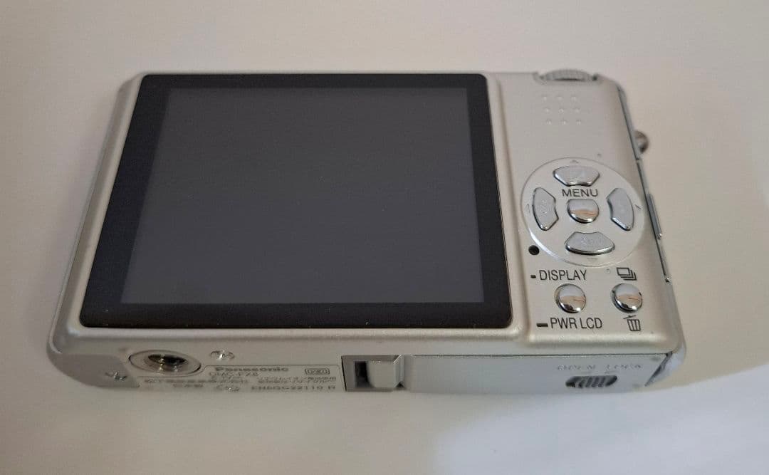 パナソニック Panasonic Lumix DMC-FX8 デジタルカメラ