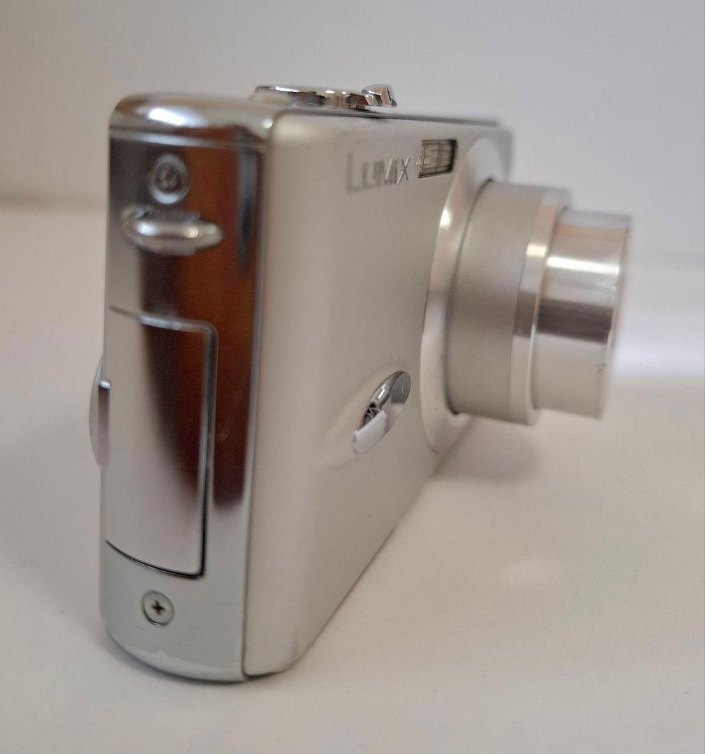 パナソニック Panasonic Lumix DMC-FX8 デジタルカメラ