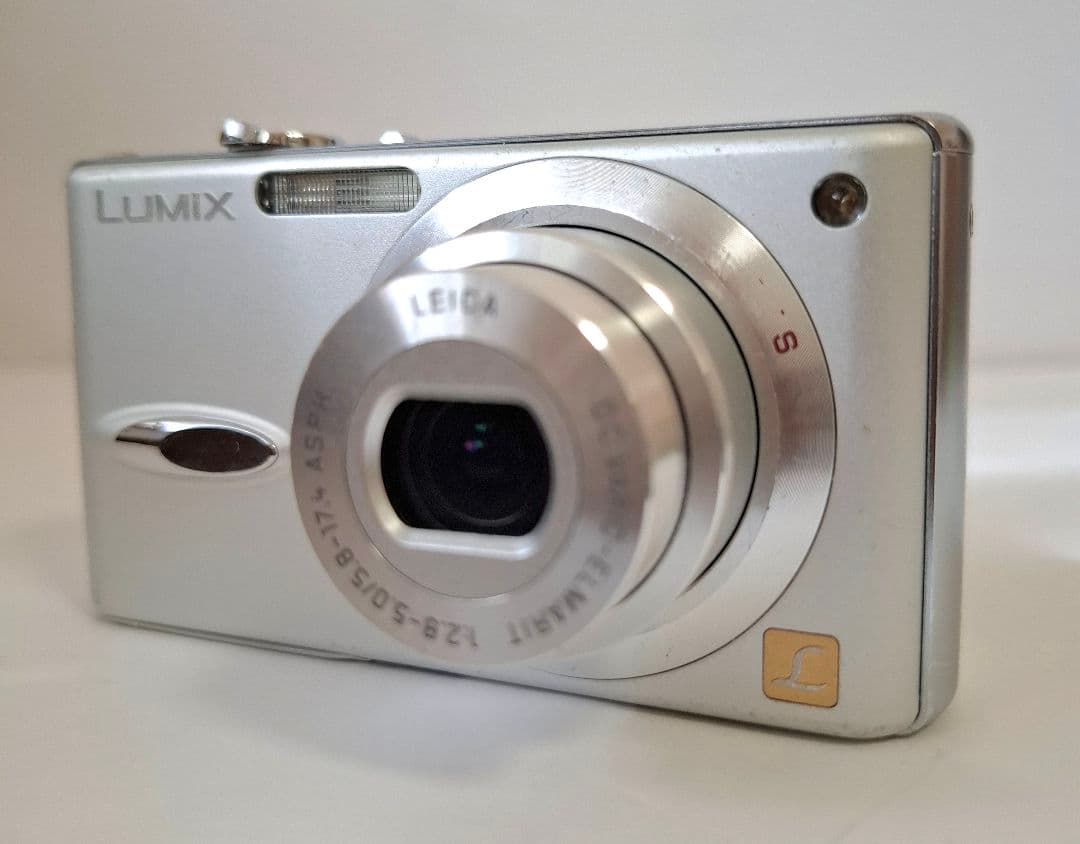 パナソニック Panasonic Lumix DMC-FX8 デジタルカメラ