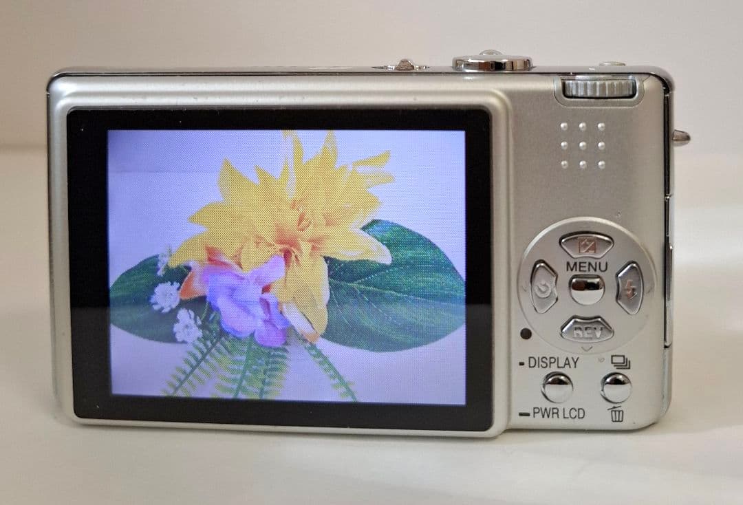 パナソニック Panasonic Lumix DMC-FX8 デジタルカメラ