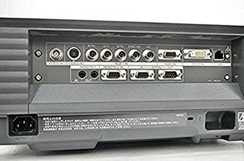 PANASONIC  TH-D5600L 5000ルーメン　ランプ使用59時間