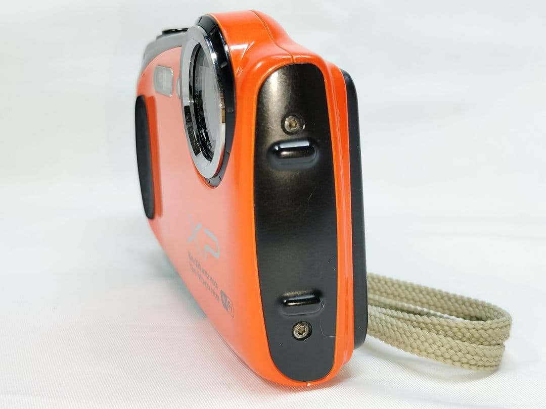 【並品】FUJIFILM FINEPIX XP70 オレンジ