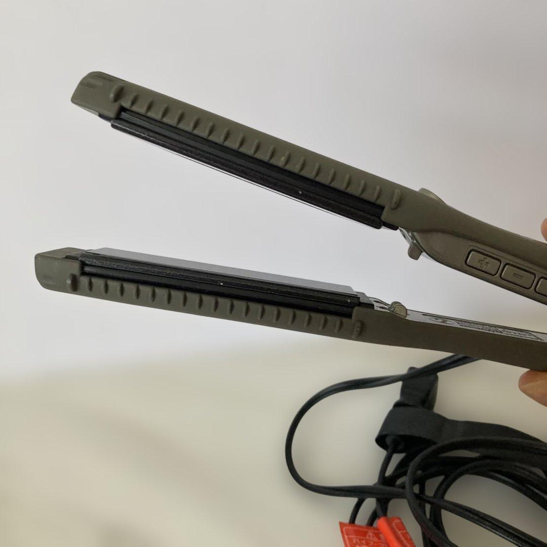 ホリスティックキュアーズ マグネットヘアプロ ストレートアイロン　グレー