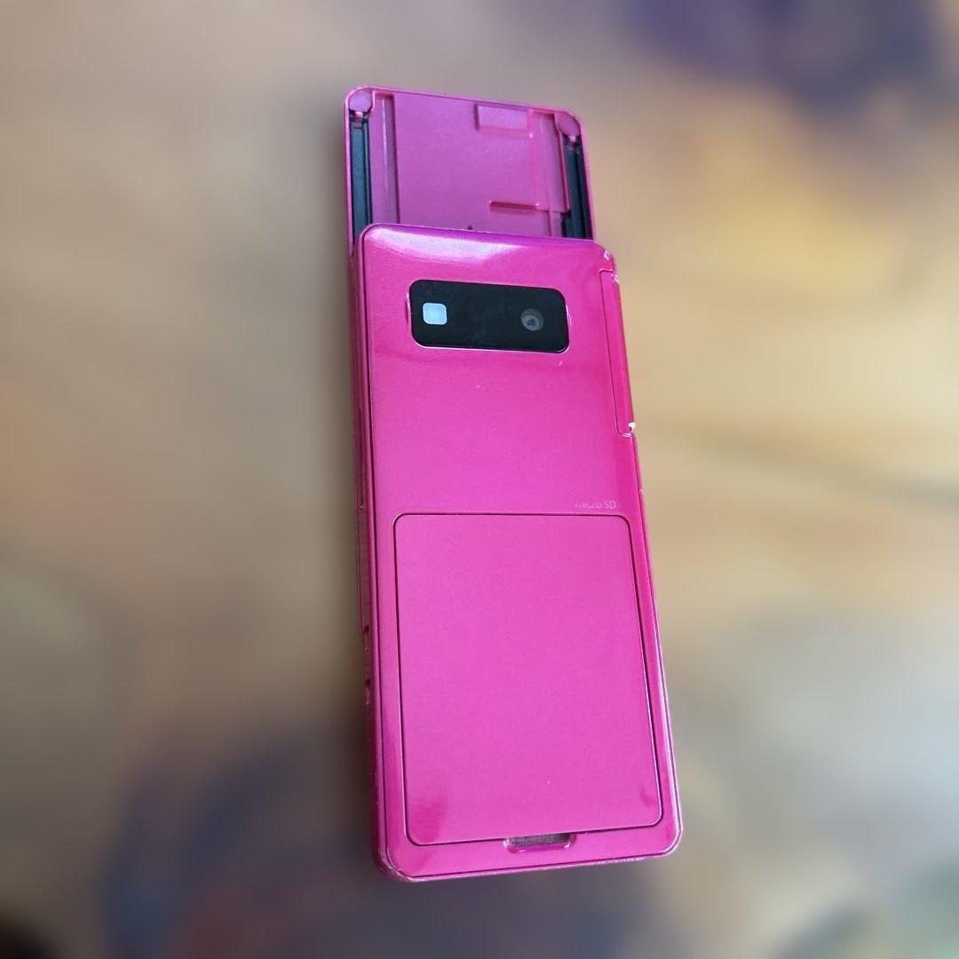 NTT docomo ピンク スライド式携帯電話　ジャンク品