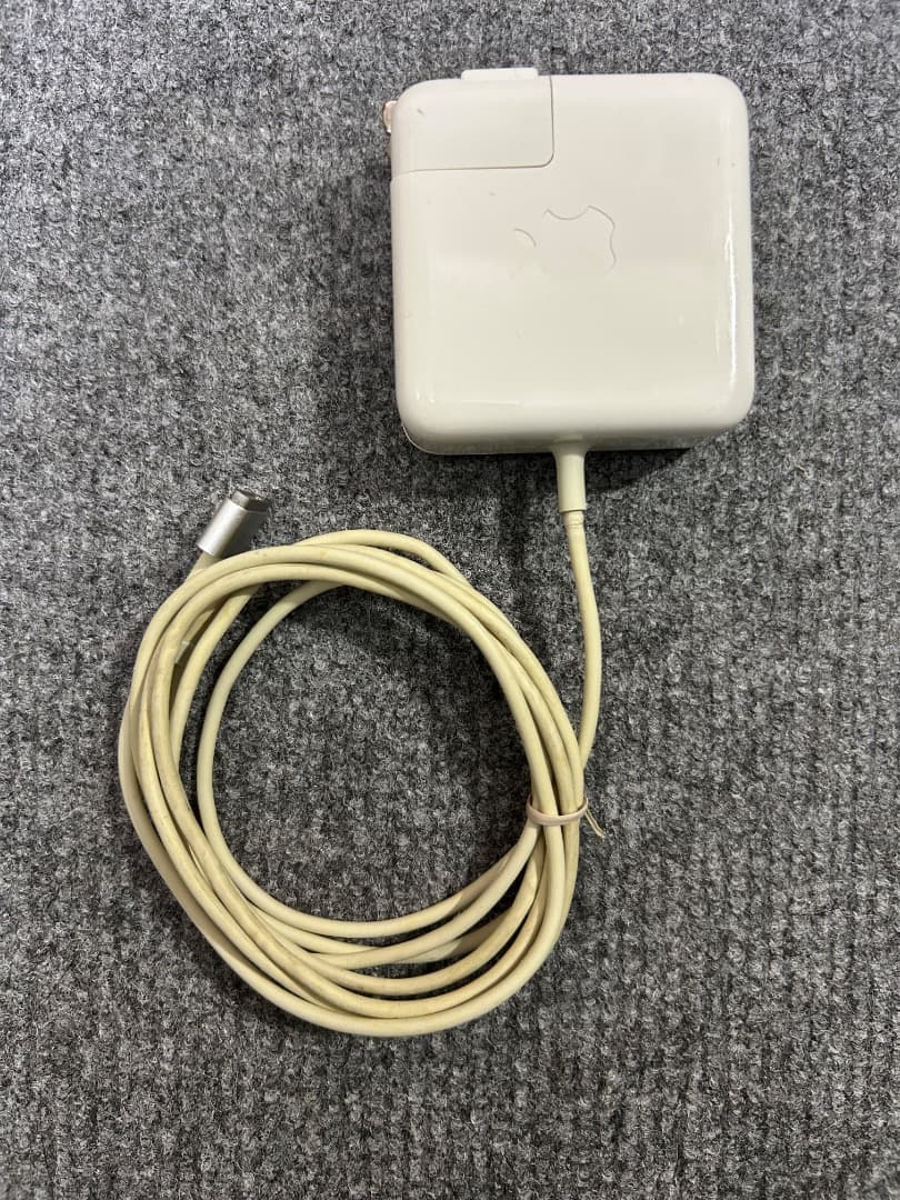 MacBook Air 2015 Corei5 1.6Ghz 11インチ