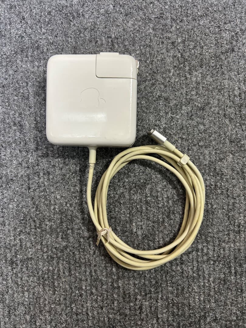 MacBook Air 2015 Corei5 1.6Ghz 11インチ