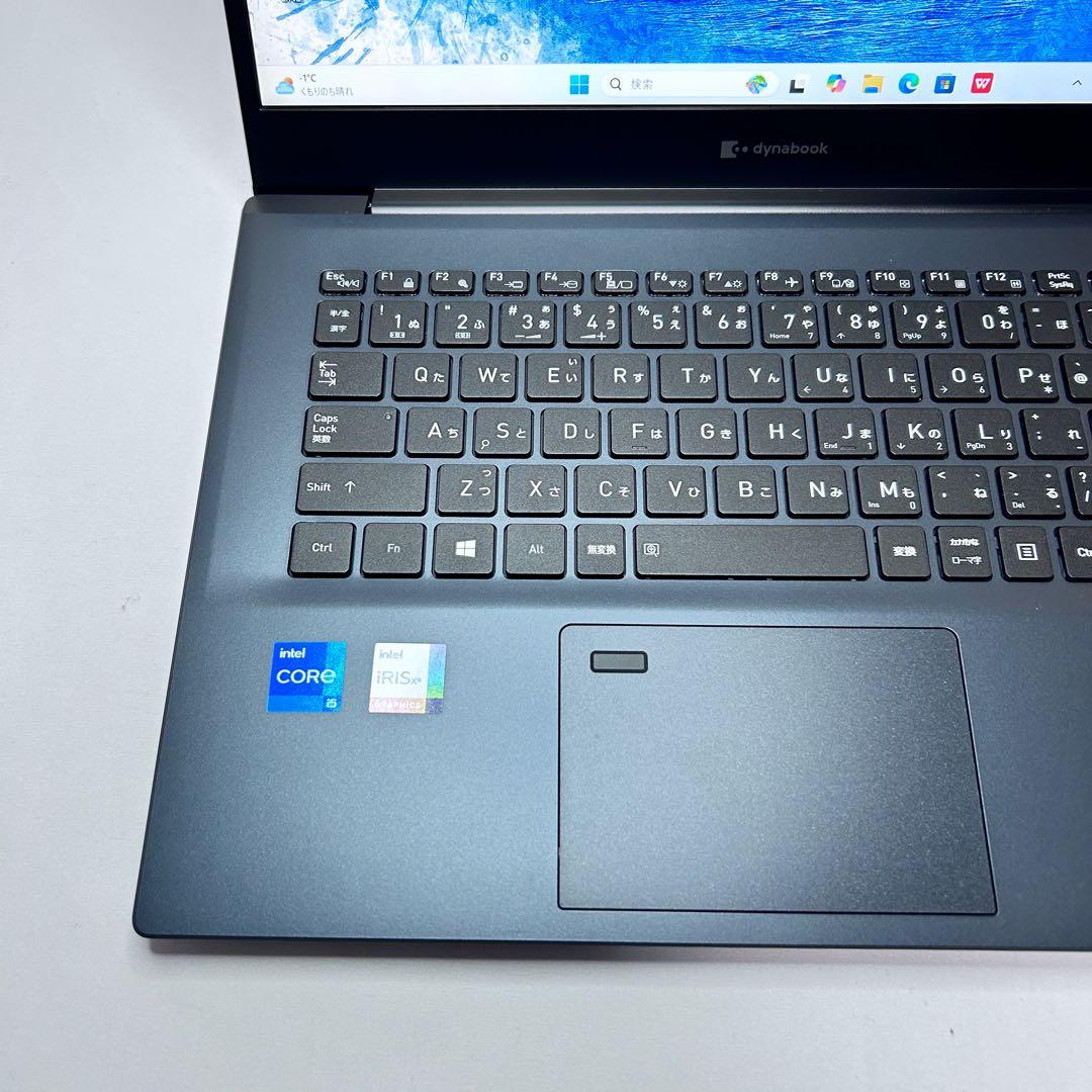 美品【第11世代i5×大容量SSD512GB】dynabook｜2021年製