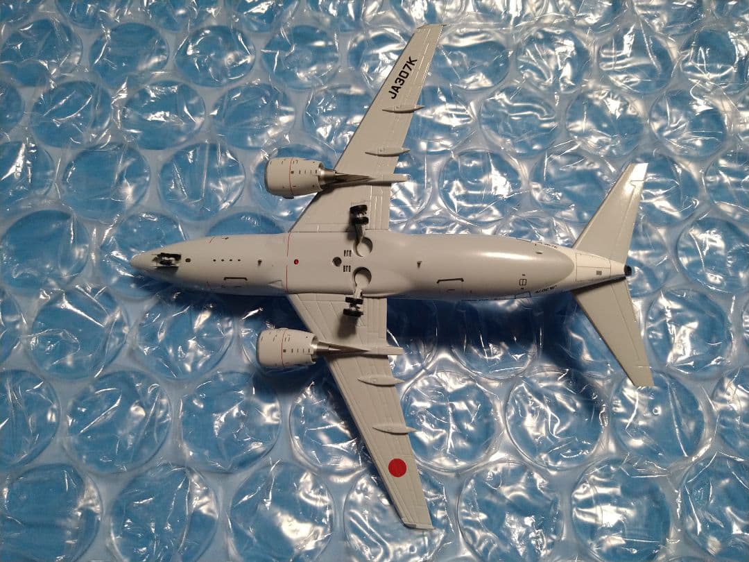 ANA全日空 BOEING737-700 JA06AN 1/400 特別塗装機