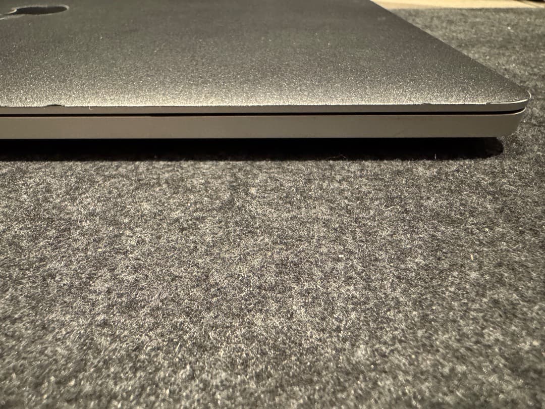 MacBook Pro 16インチ 2019 core i7 32GB 1TB