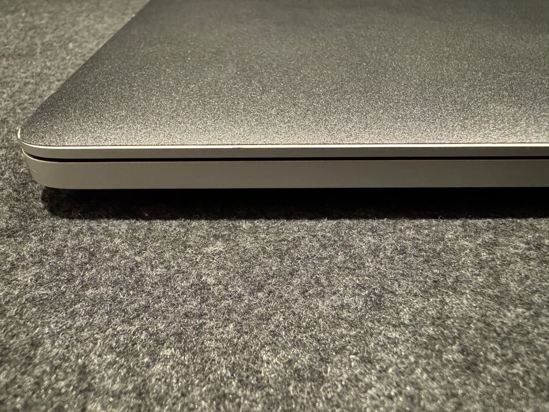 MacBook Pro 16インチ 2019 core i7 32GB 1TB