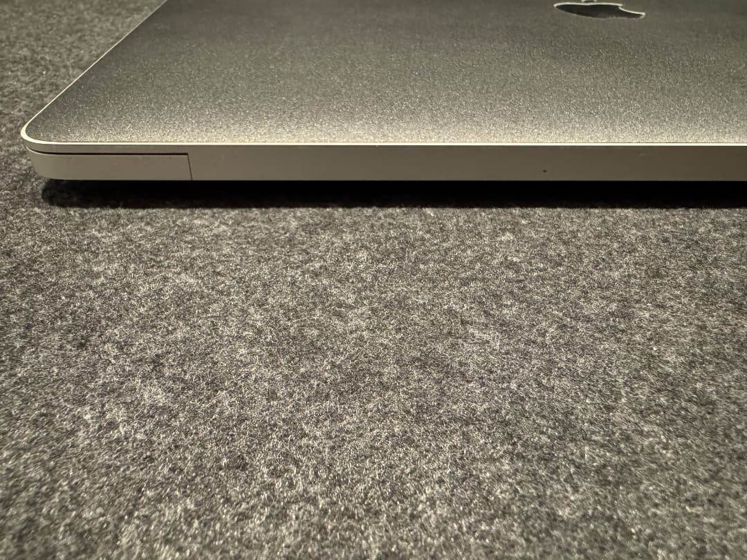 MacBook Pro 16インチ 2019 core i7 32GB 1TB