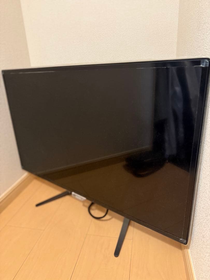 フィリップス　31.5インチ　中古　323E7QDAB/11