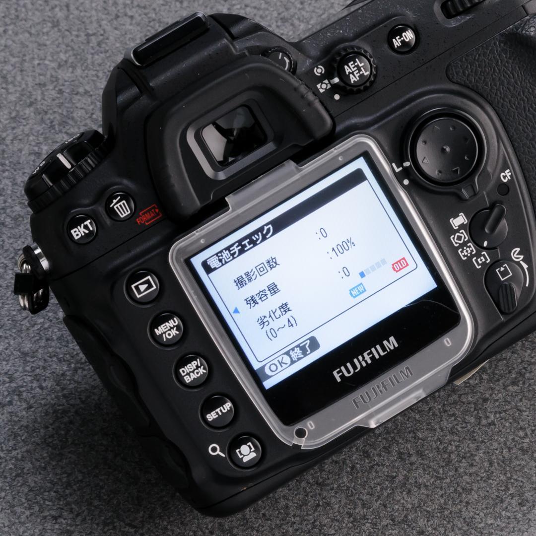 ■ シャッター数 3000回 ■ FUJI S5pro + MB-D200 ■