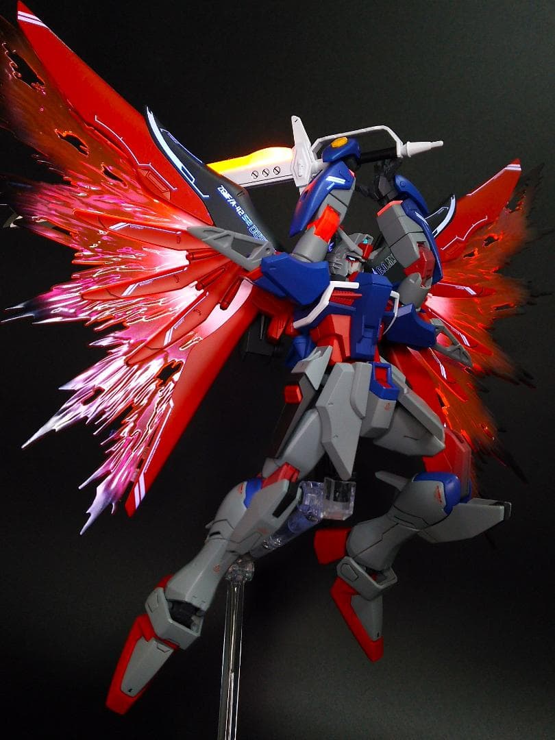 【28日まで特価】HG デスティニーガンダムSpecⅡ＆ゼウスシルエット