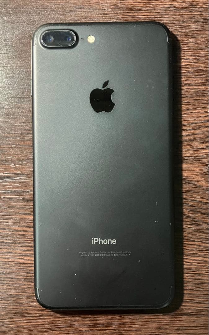 し*ん様 Apple iPhone 7 Plus ブラック 本体 128GB