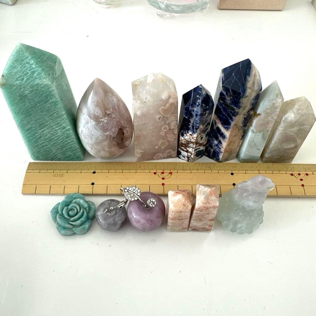 【特価】天然石　タワー　林檎　六角柱　台座　14個　１個当たり1070円　まとめ