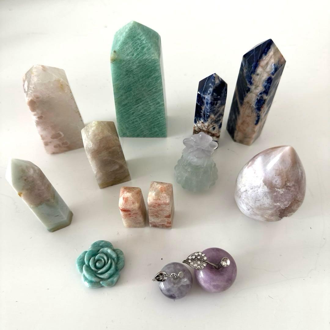 【特価】天然石　タワー　林檎　六角柱　台座　14個　１個当たり1070円　まとめ