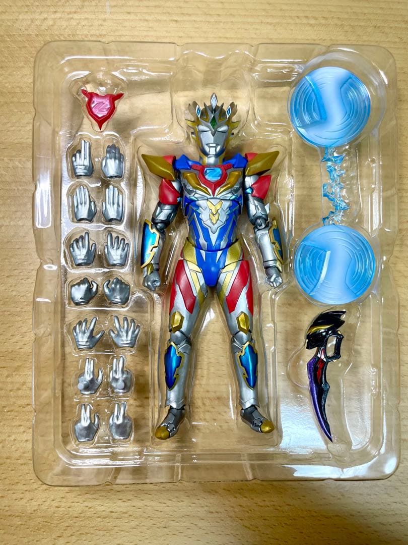 【美品・未開封含む】SHFiguarts ウルトラマンゼット 4体セット Z