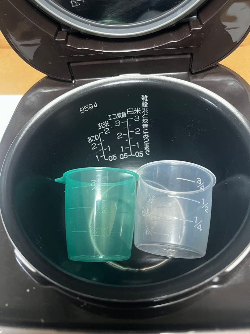 【25014 】象印 NP-GK05 極め炊き 炊飯器 3合　23年製