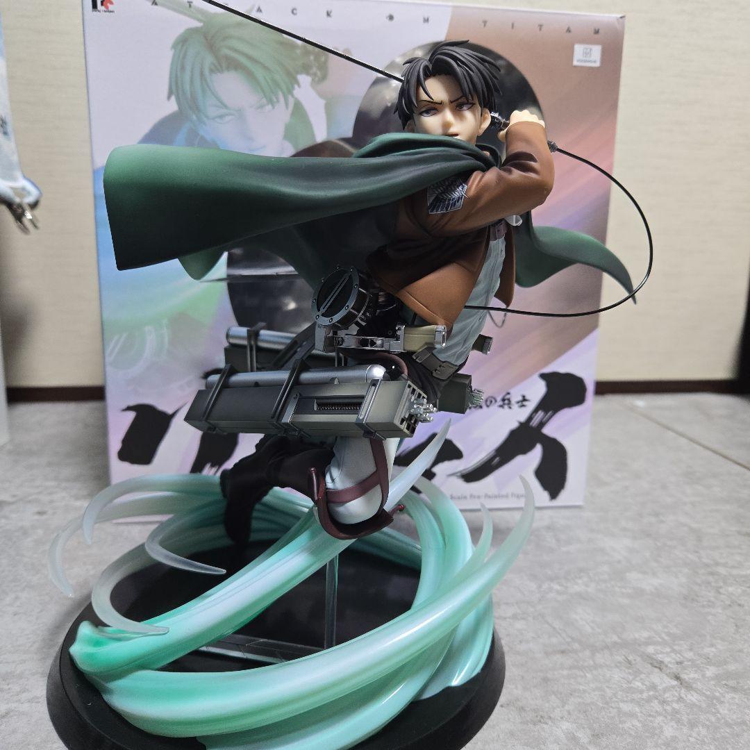 進撃の巨人 リヴァイ 1/6 フィギュア 人類最強の兵士 ポニーキャニオン