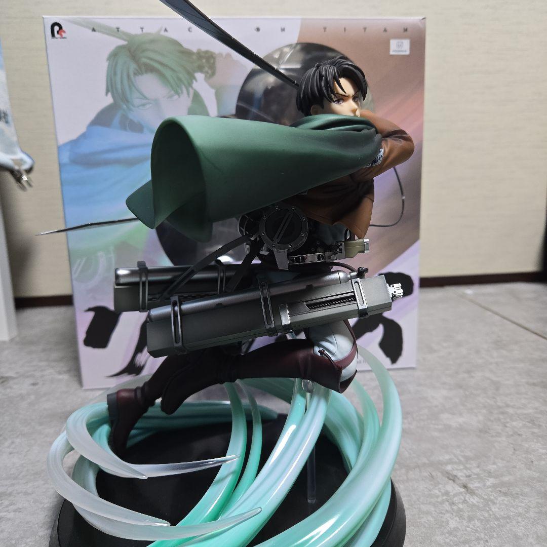 進撃の巨人 リヴァイ 1/6 フィギュア 人類最強の兵士 ポニーキャニオン