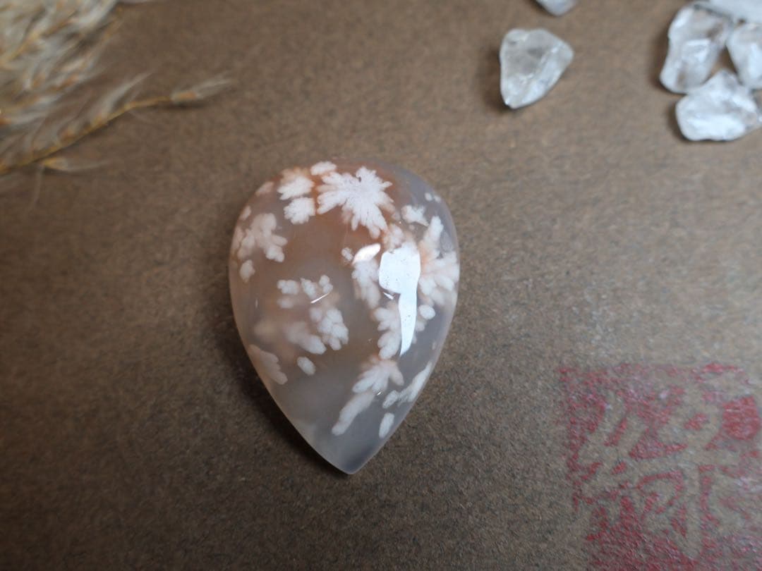 桜瑪瑙　マクラメ　ネックレス