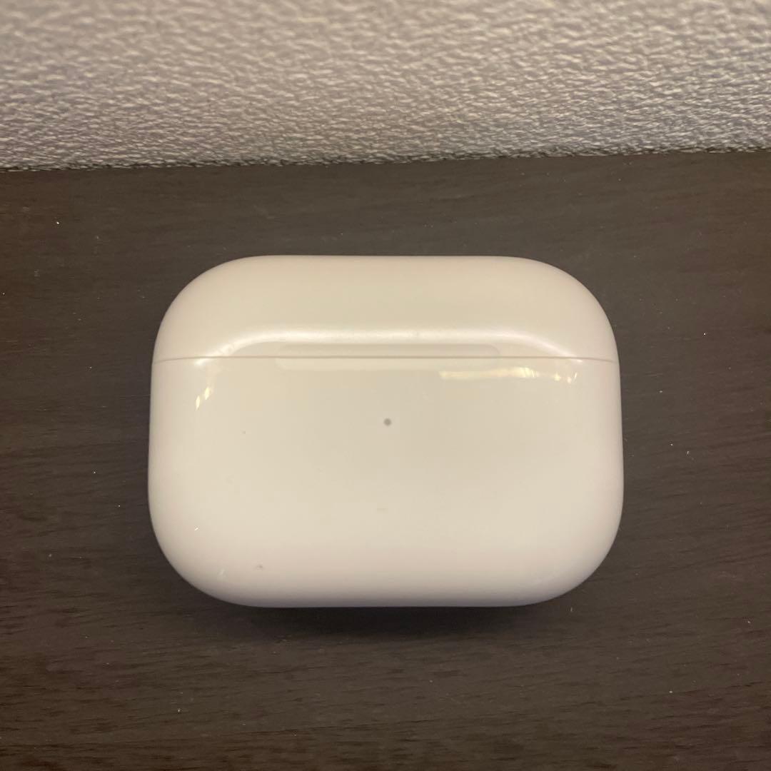 Apple AirPods pro 第1世代 充電ケース付き 正規品