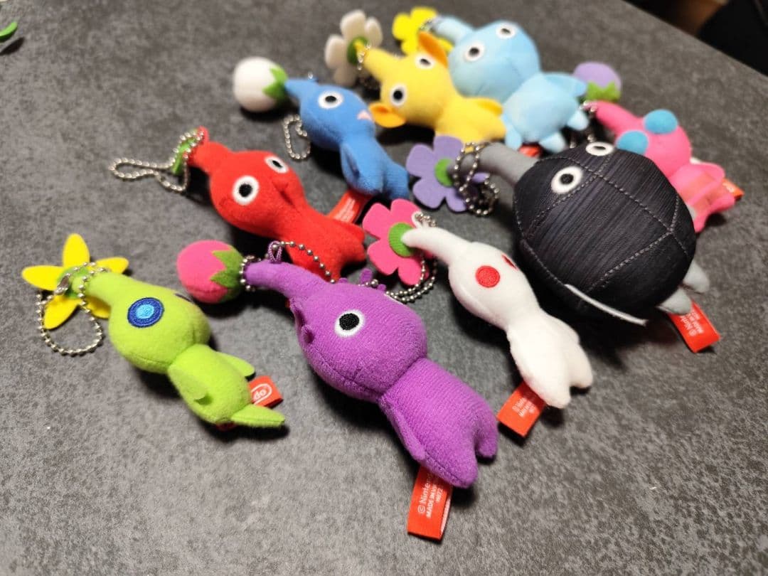 ピクミン　ぬいぐるみマスコット　　全9体　コンプリート　キーホルダー