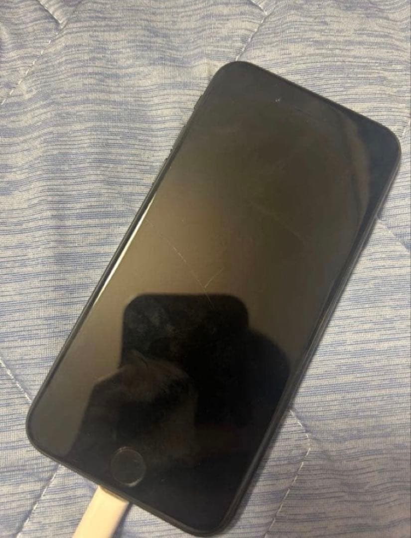 【状態良好】iPhone SE 第2世代 ブラック 64GB Apple