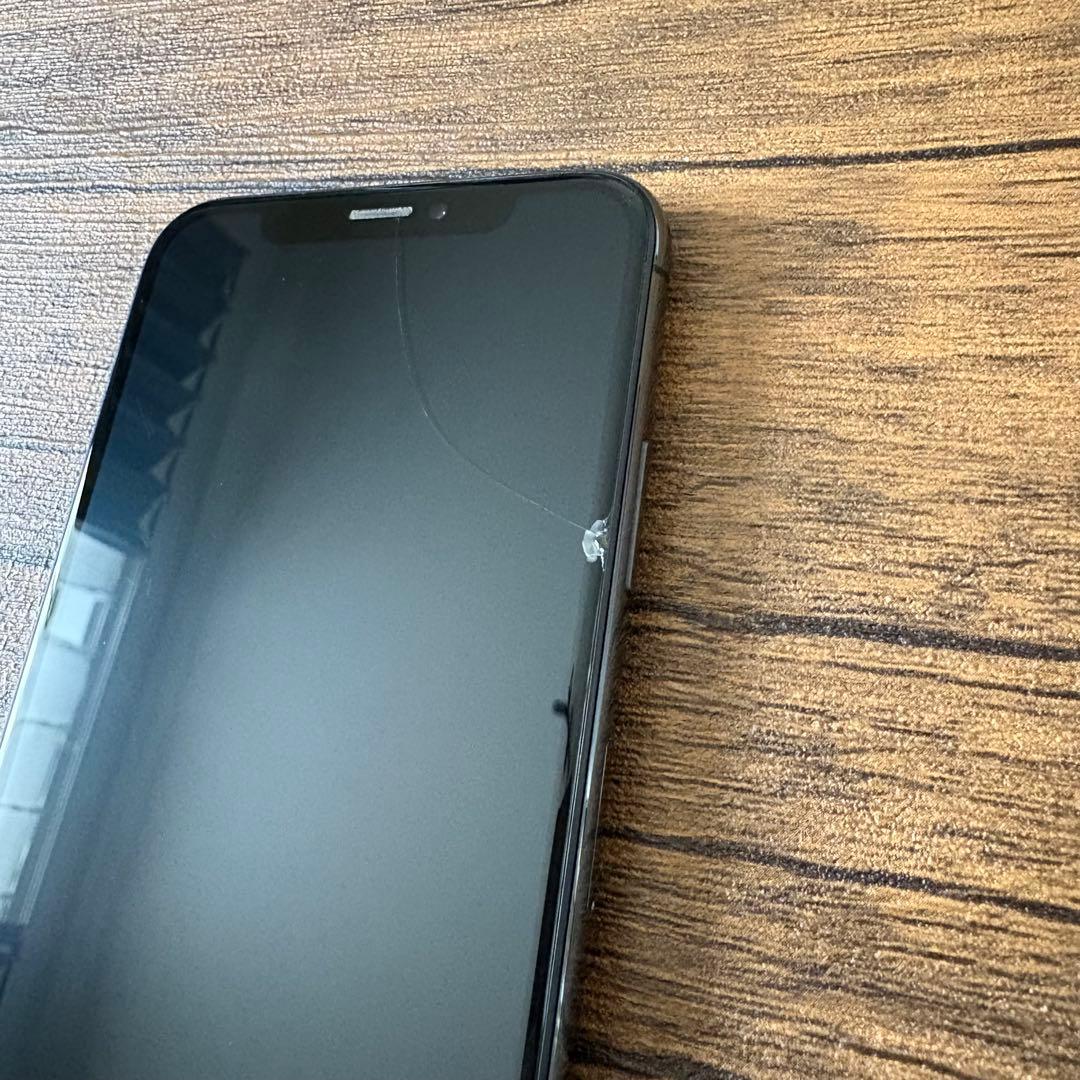 Apple iPhone Xsスペースグレー
