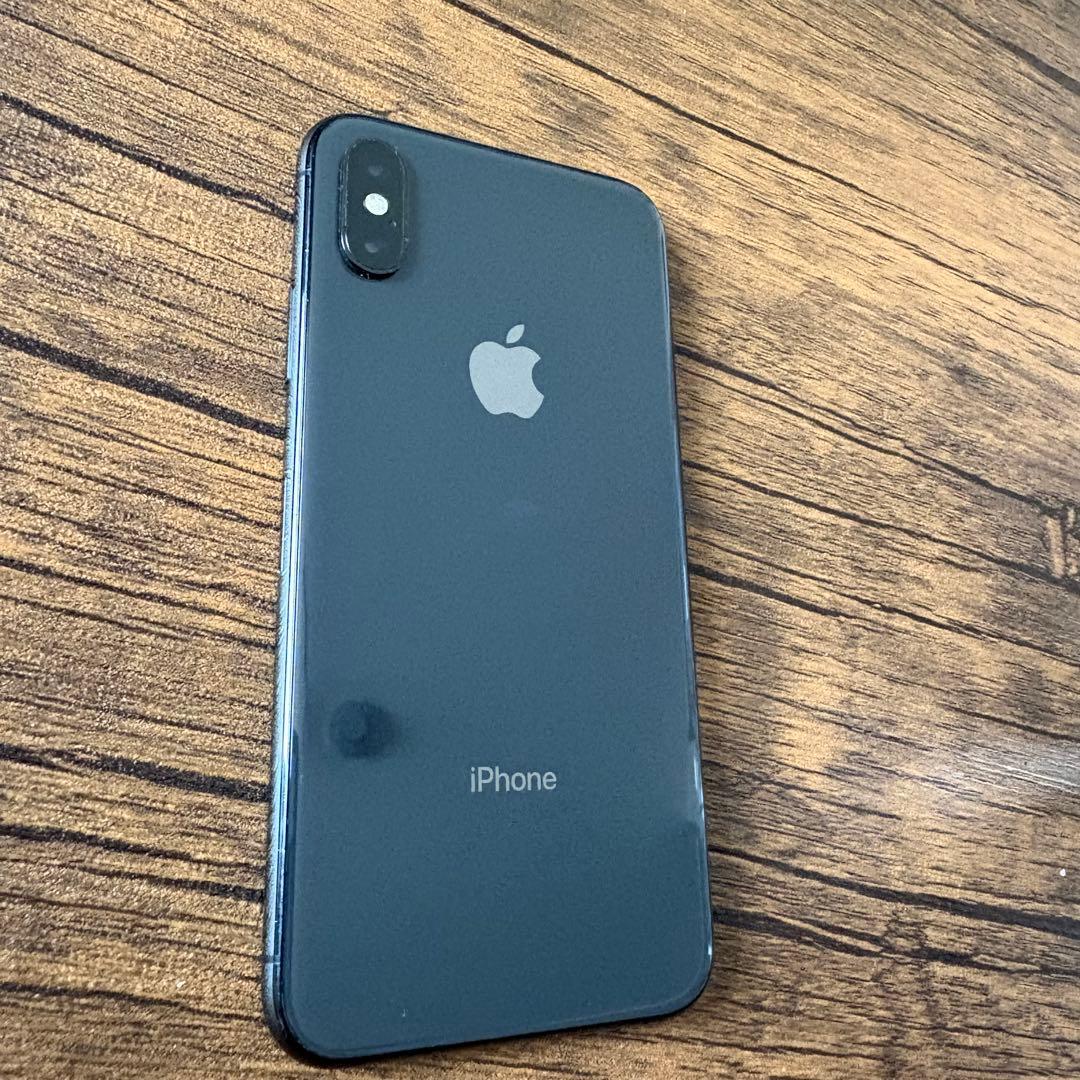 Apple iPhone Xsスペースグレー