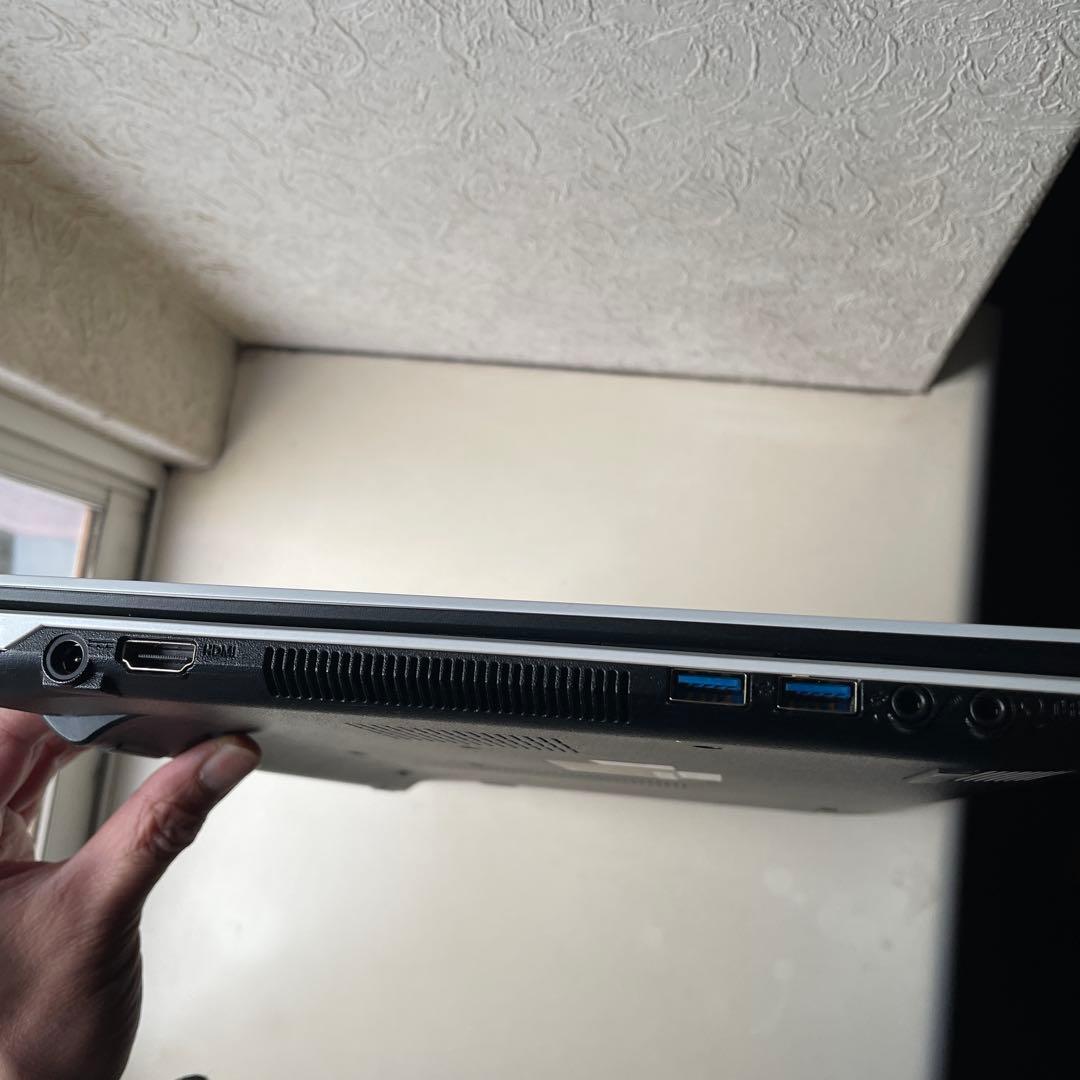 ☆ジャンク品☆mouse ノートPC ACアダプター付き (その他)