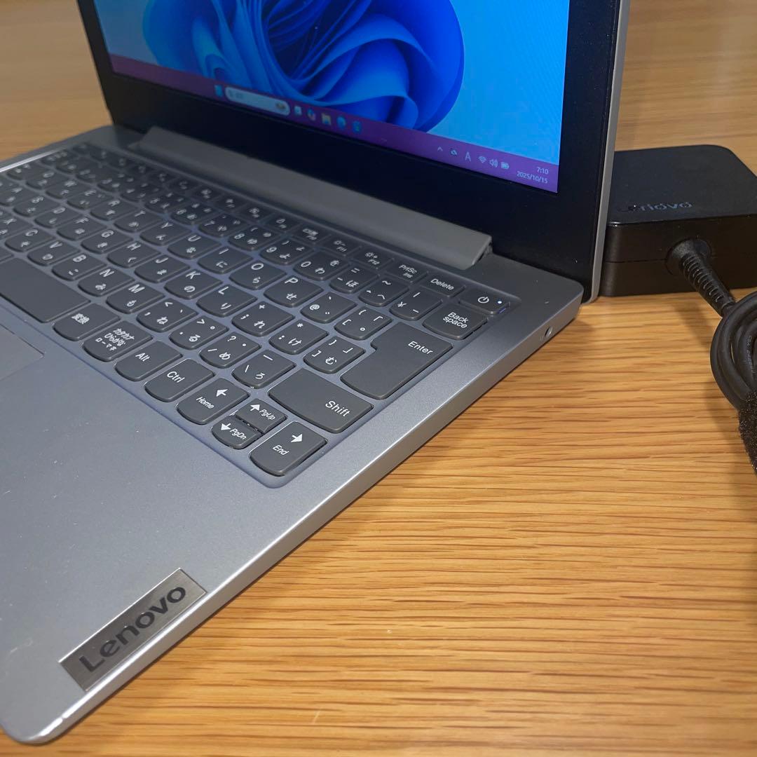 軽量＆美品Lenovo‼️Windows11✨高速M.2SSD✨Office搭載
