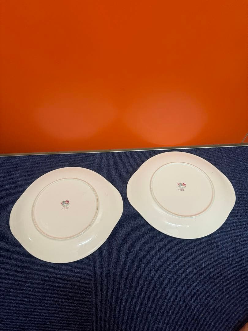 1792  ロイヤルアルバート フォンティーン プレート2枚セット