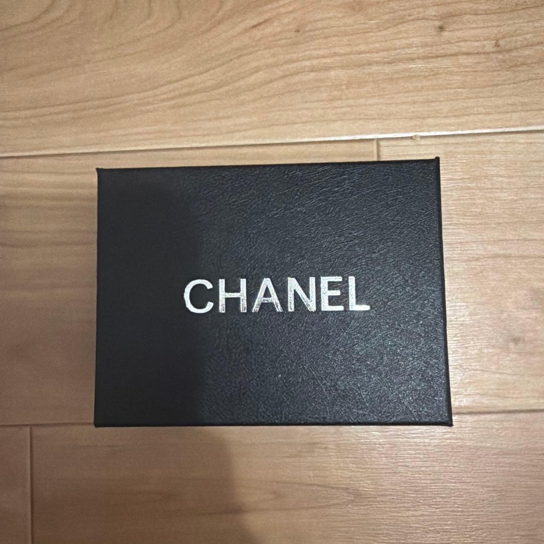 CHANEL ノベルティーブラックレザー ケース