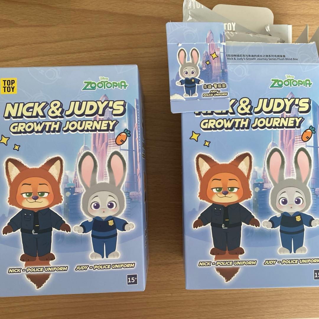 TOPTOY ズートピアぬいぐるみキーホルダー　ニック+ジュディ【新品、未使用】