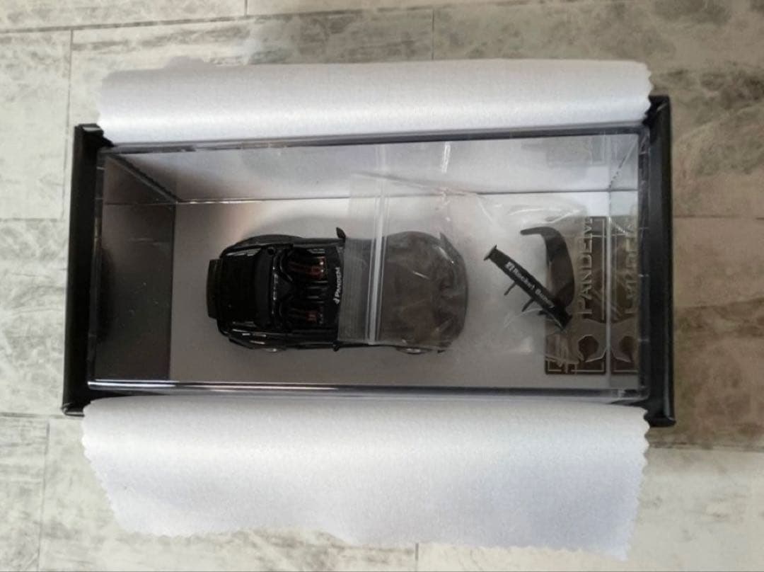 ホンダS2000 1/64 ミニカー