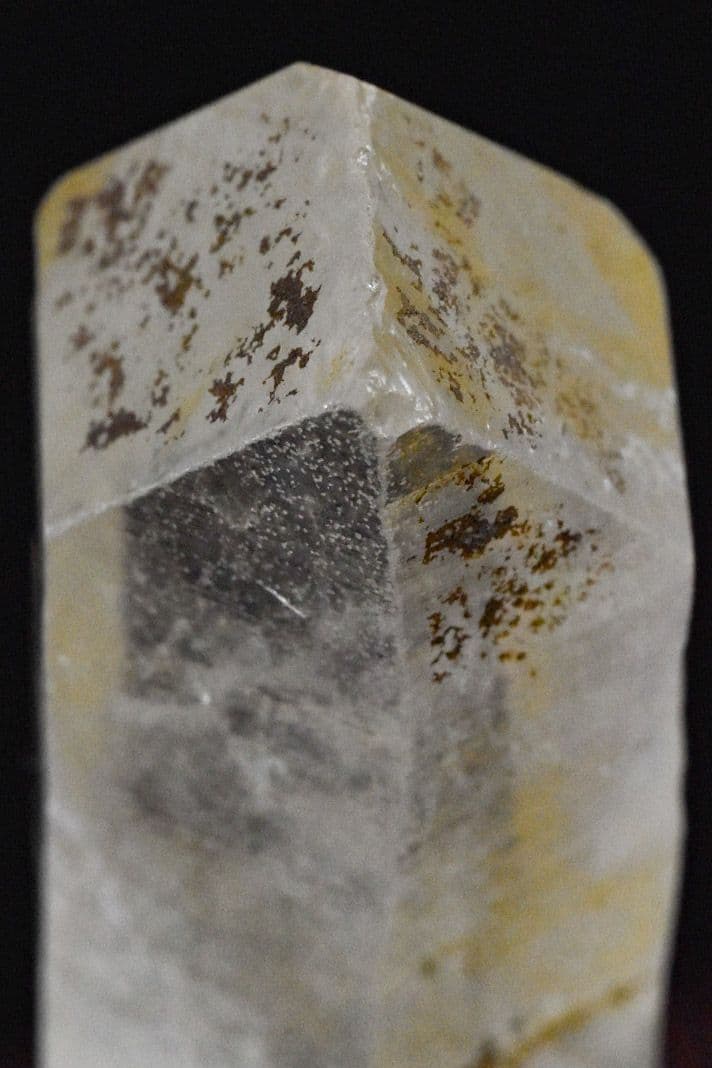 パキスタンシガール渓谷産 片タビーポイント水晶