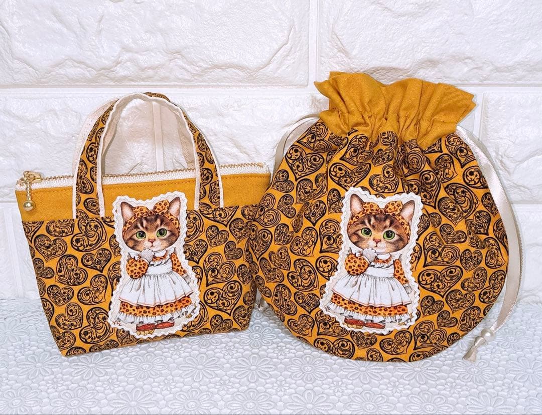 トート風ミニポーチ＆まぁるい巾着♡コヤンイサムチョン
