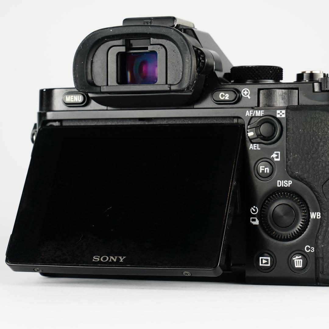 魔法のカメラ★SONY α7S★9971回完動美品ILCE-7S 190