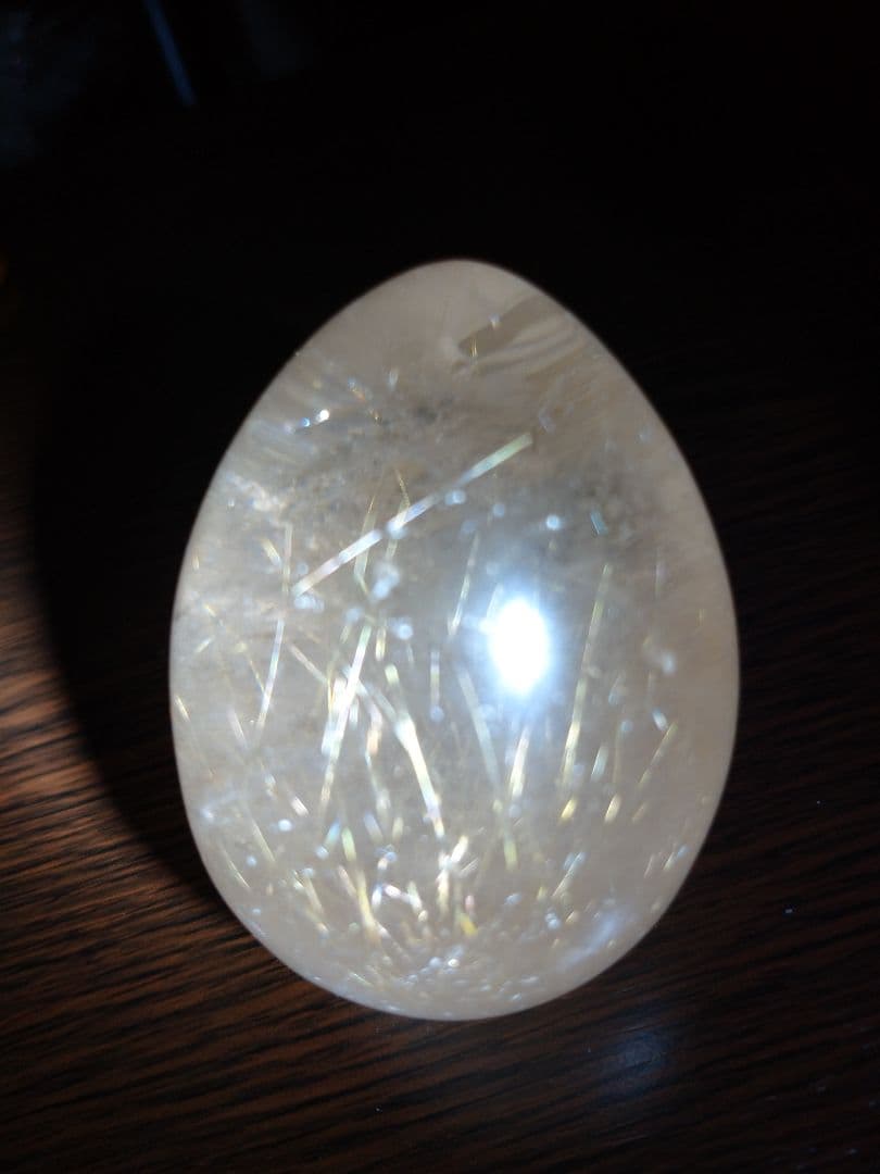 天然石■スモーキールチルクォーツ■虹入り■エッグ■卵■たまご■台座付き■レア