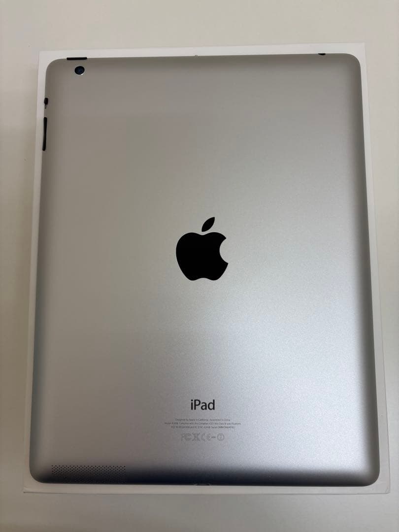 【値下げ】箱付 Apple iPad WiFiモデル 第4世代 16GBシルバー