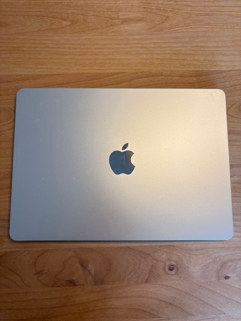 MacBook Air M2 16GB 512GB スターライト　充放電３回