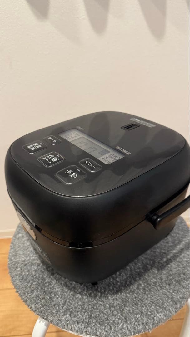 【50%オフ‼︎】TIGER ブラック 炊飯器