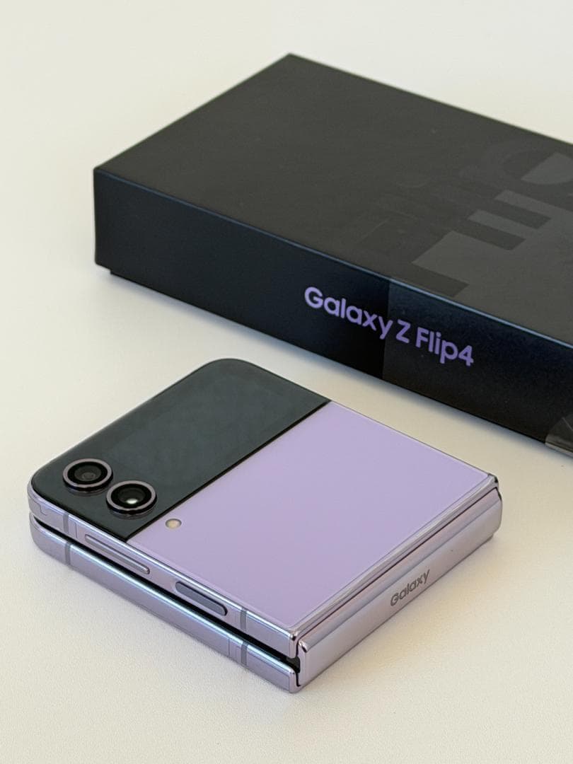 Galaxyzflip4 GALAXYzflip4 casetifyケース2つ付