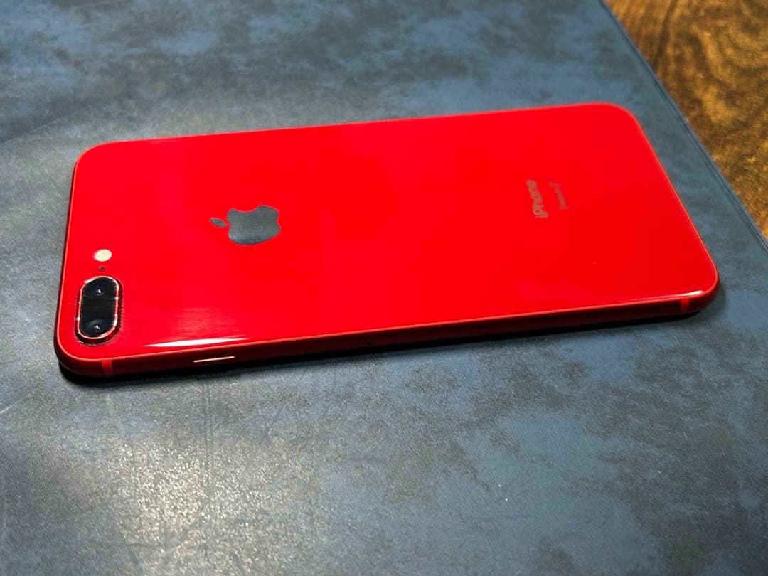 【iPhone8Plus】iPhone8 Plus レッド RED